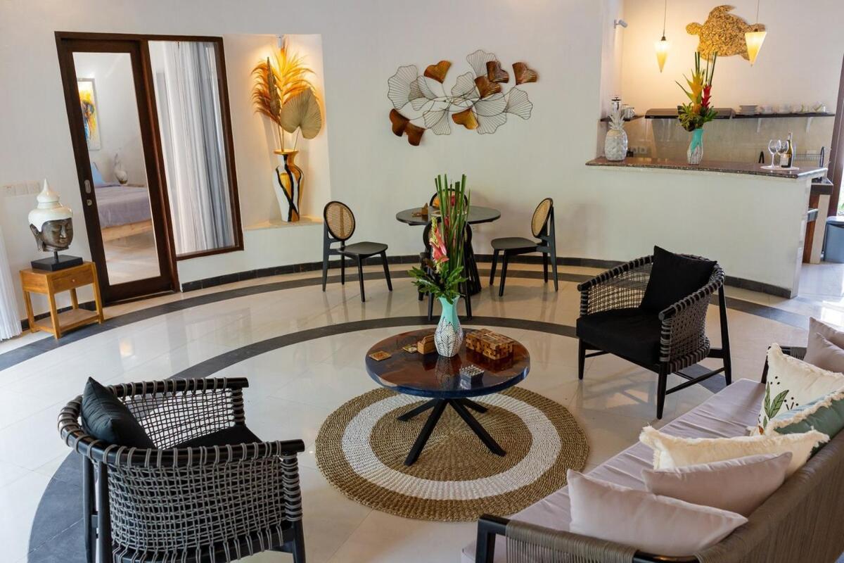Villa Peaceful 2br With Pool & Garden