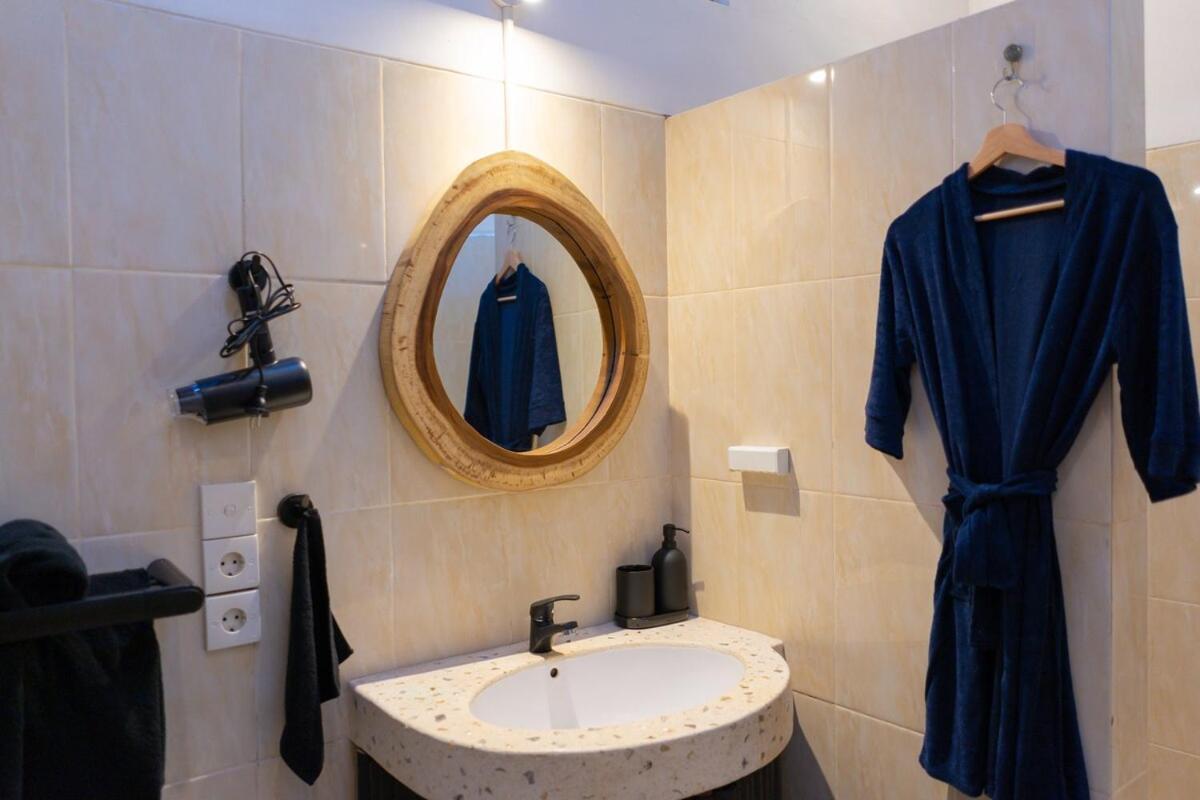 Peaceful 2br With Pool & Garden Villa Seminyak (Bali)